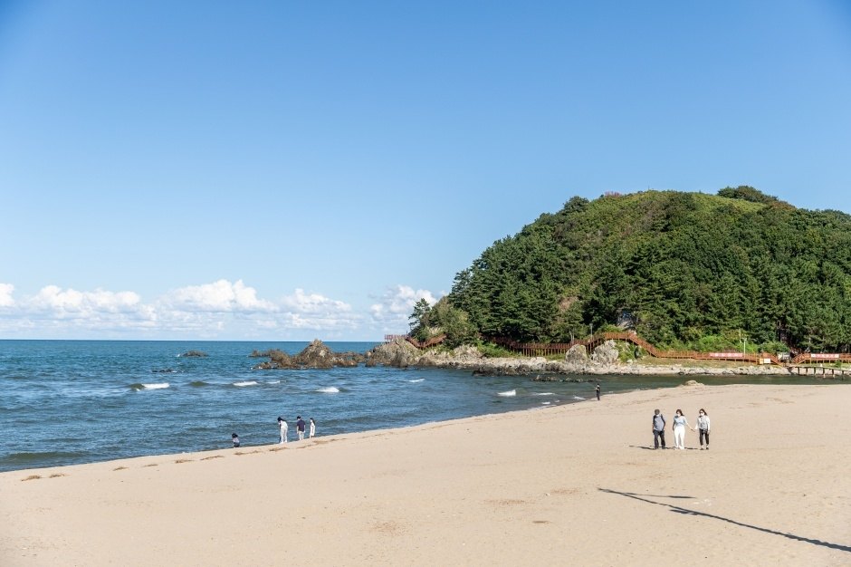 Maengbang Beach, Samcheok