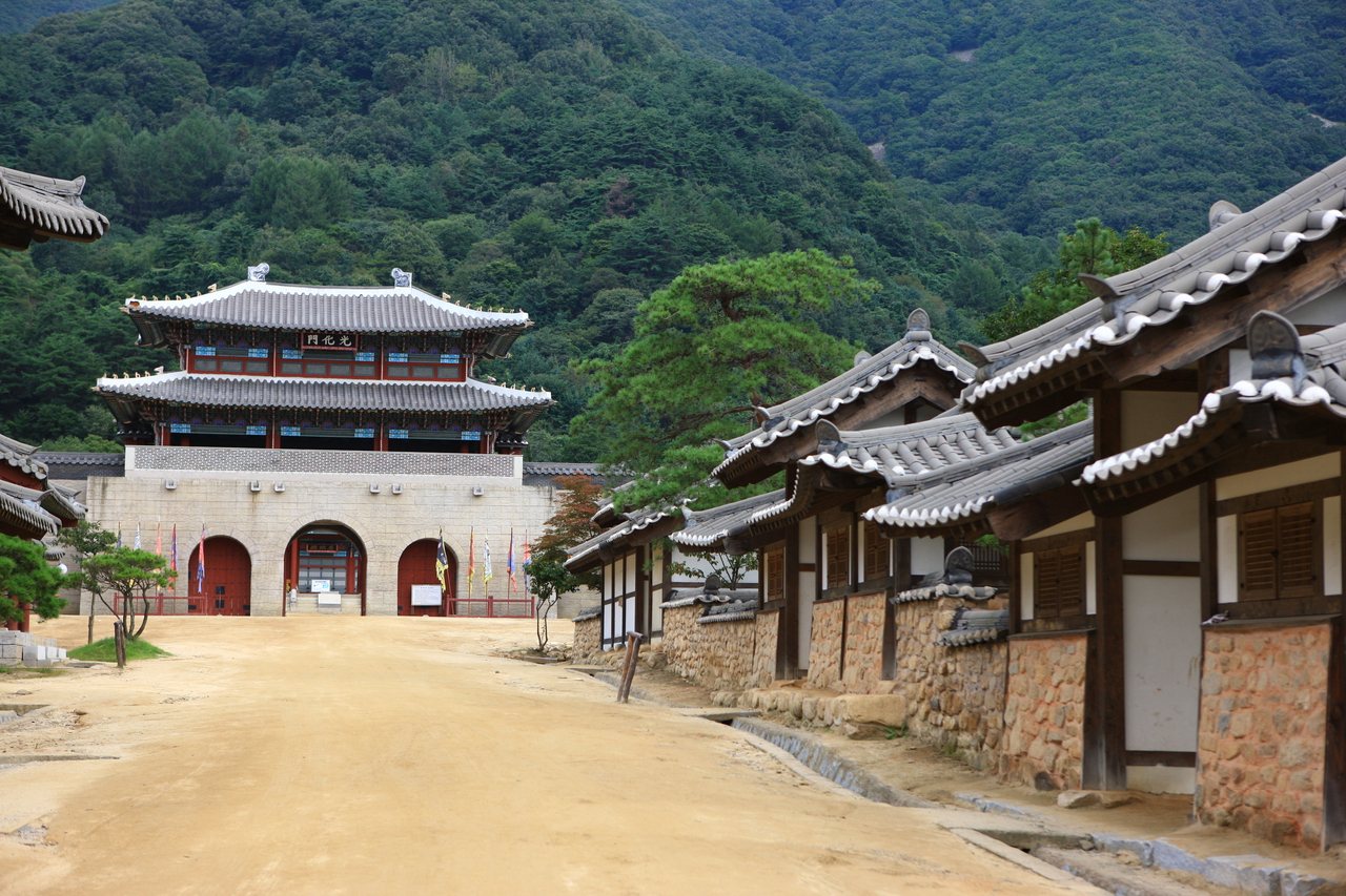 Mungyeongsaejae Open Set (Gwangcheon-gol village set)