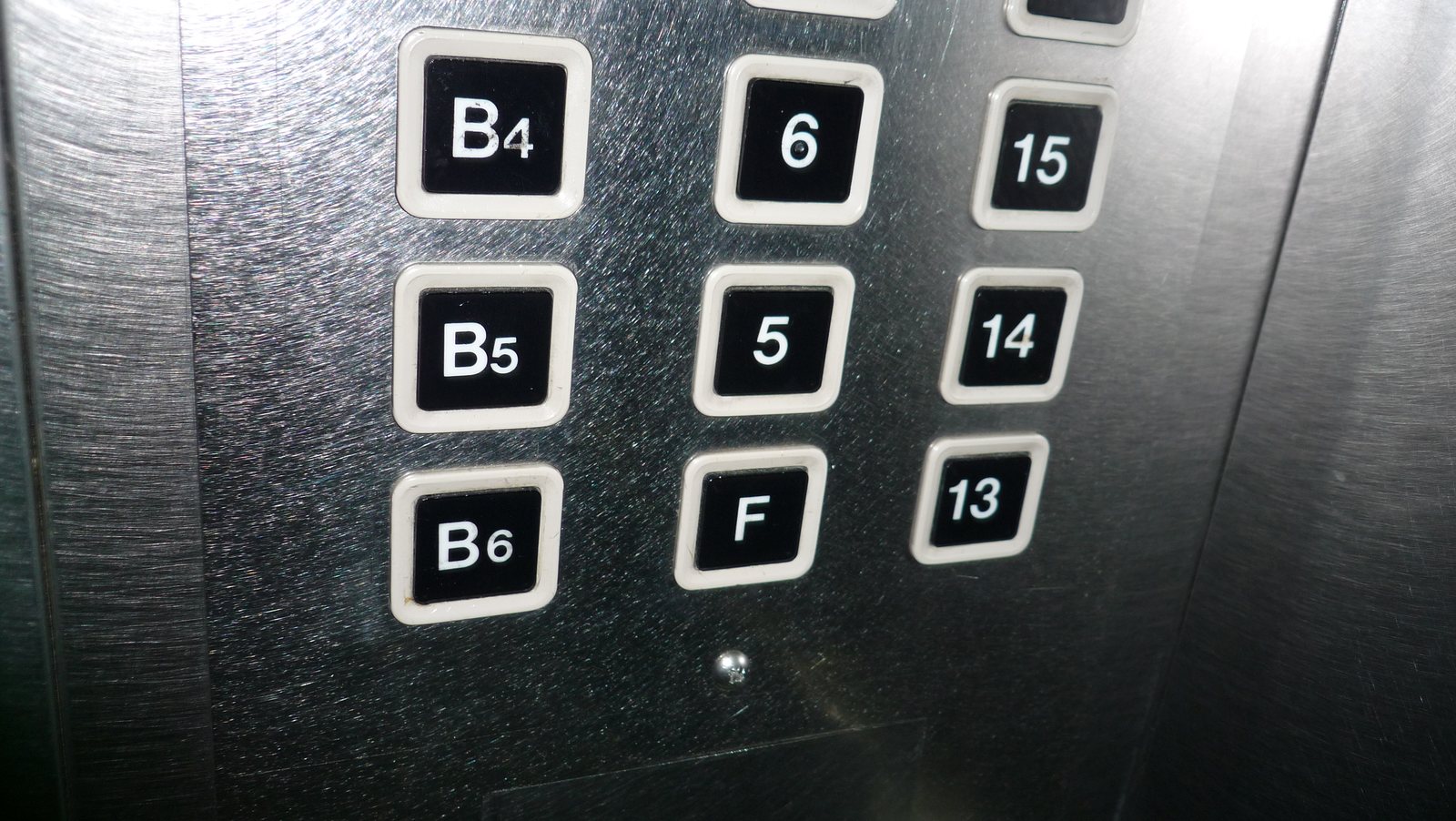 The Missing Fourth Floor: Why Koreans Tiptoe Around the Number 4